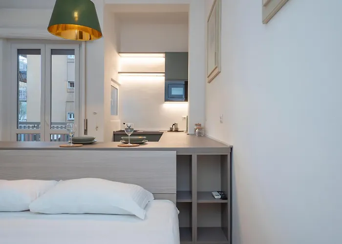 Xenia s - Renovated Studio In Navigli Area