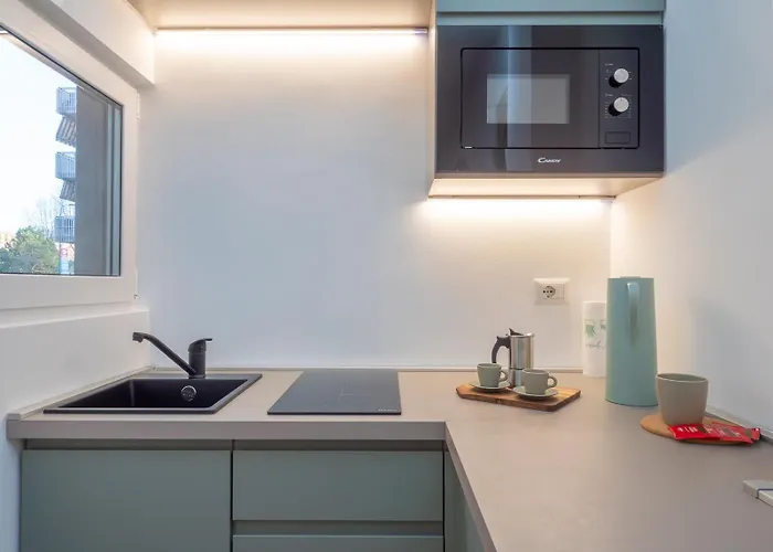 Xenia s - Renovated Studio In Navigli Area